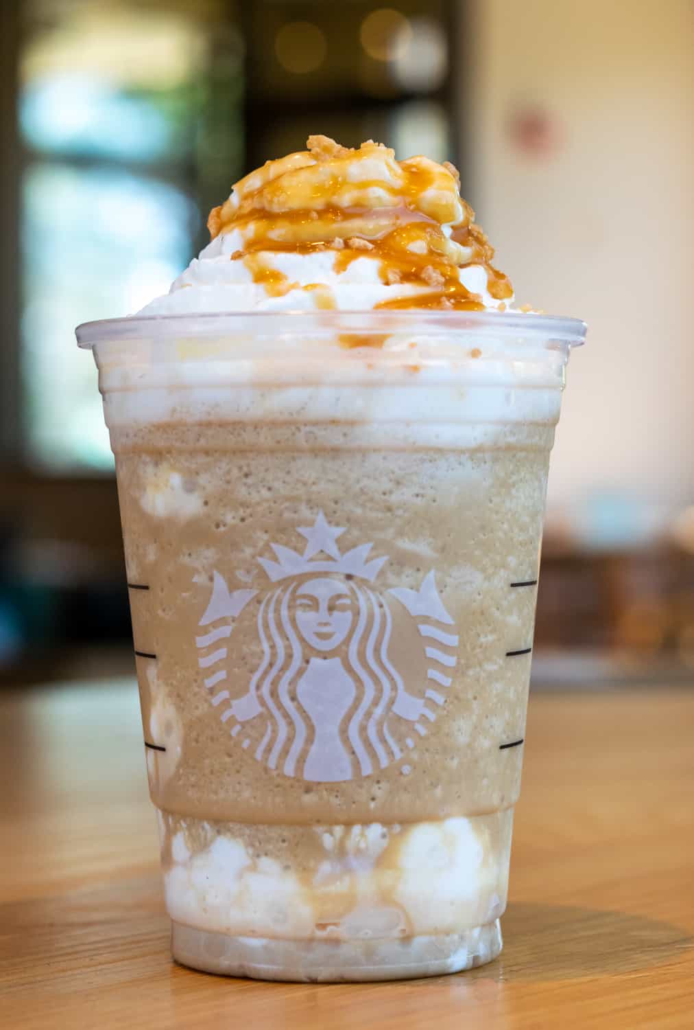 19-starbucks-caramel-drinks-hot-iced-blended-beverages-grounds