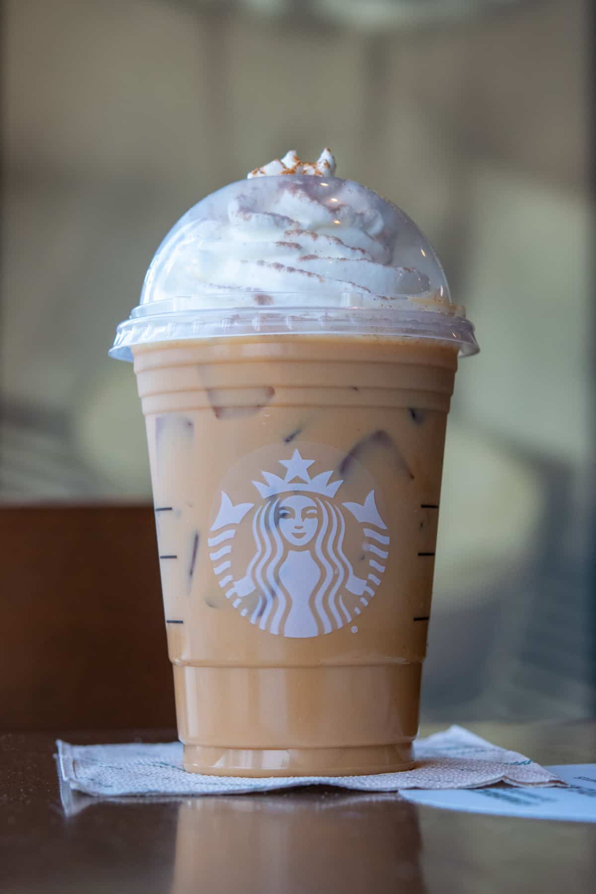 What s In A Starbucks Iced Pumpkin Spice Latte Including Caffeine what-s-in-a-starbucks-iced-pumpkin-spice-latte-including-caffeine